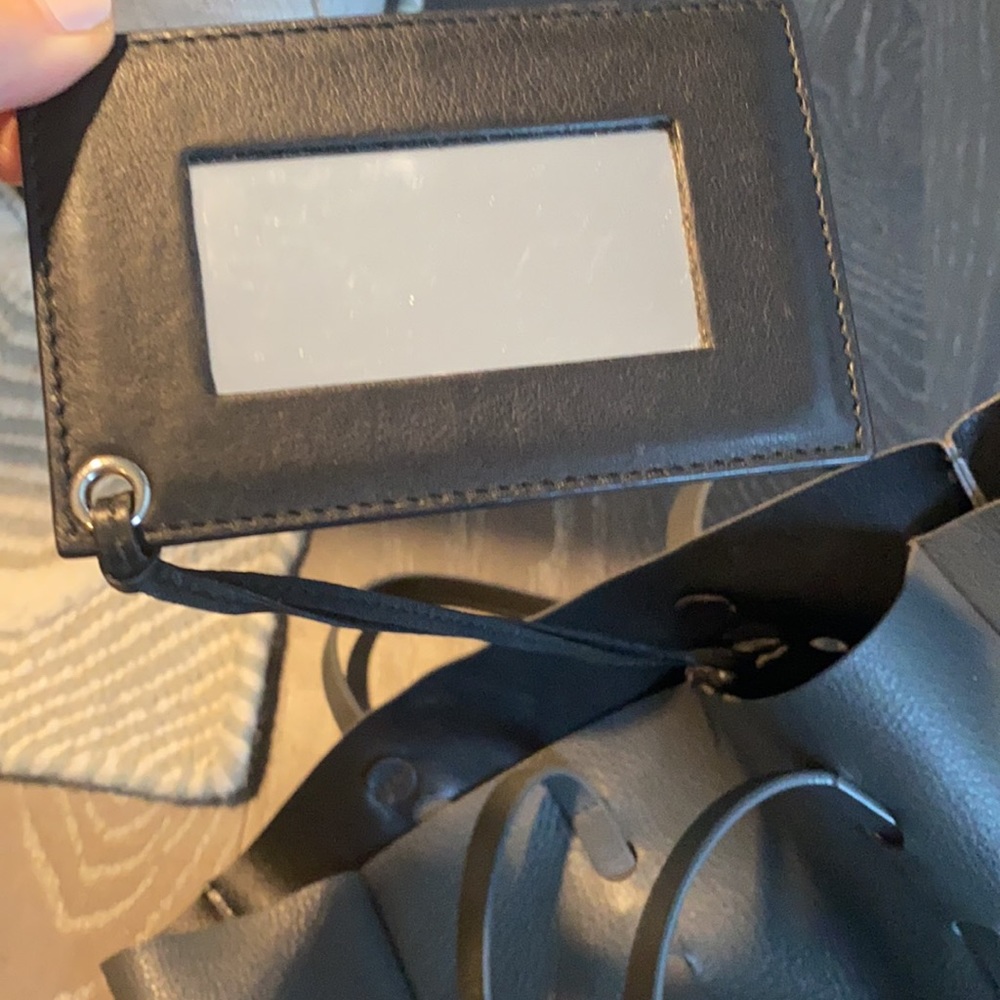 Balenciaga Leather Tote - Picture 3 of 8